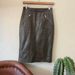 Zara Green Pencil Skirt Knee-Length FAUX LEATHER